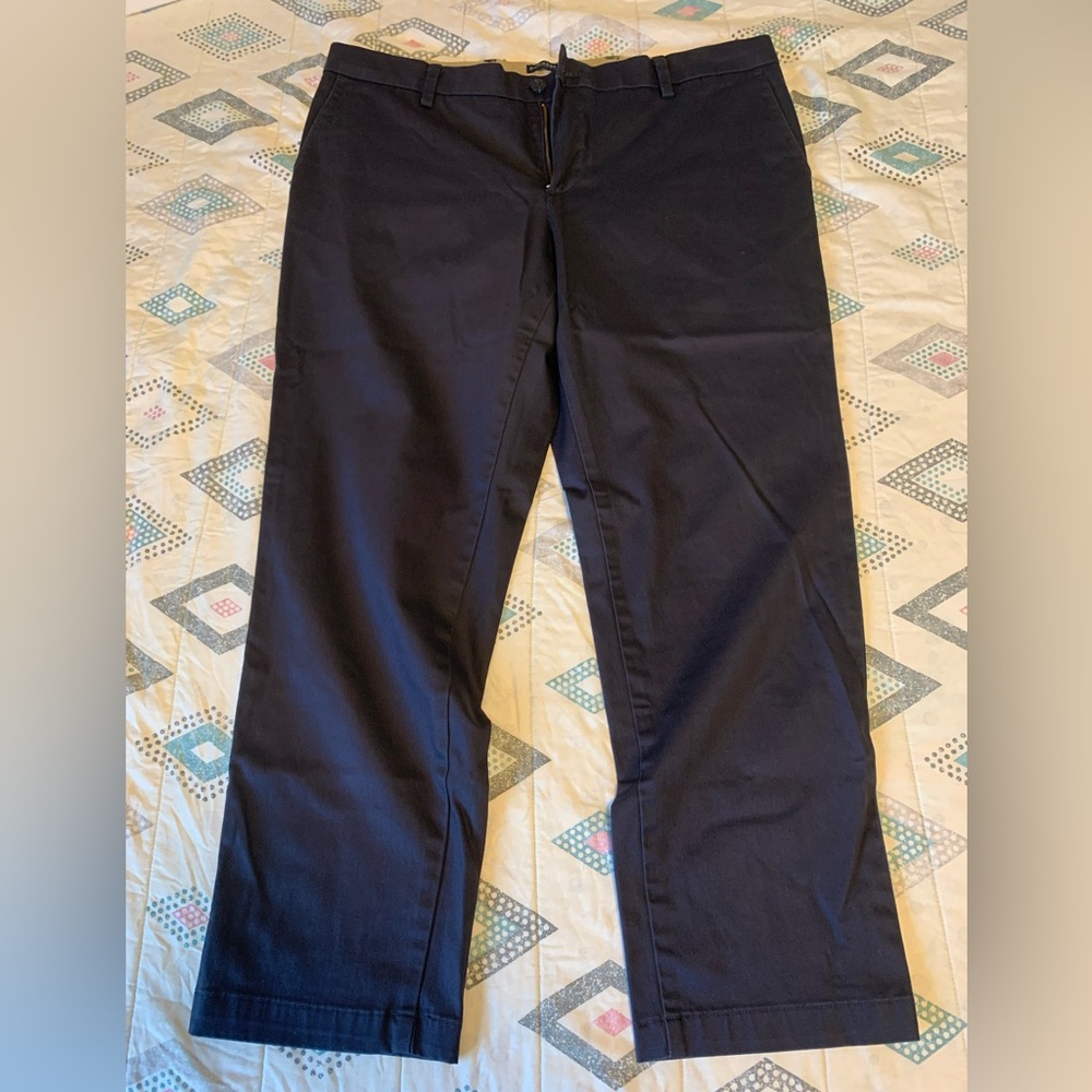 Dockers - Men’s Athletic Fit Signature Khakis